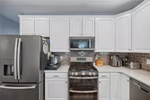 2009 Woodbridge Ln, Upper Hanover Twp, PA 18073 - Photo 16