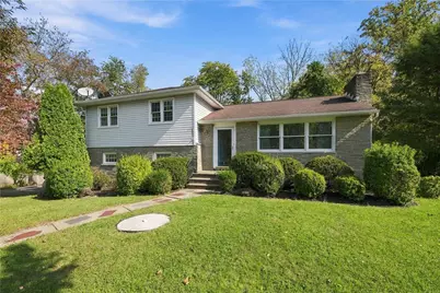 210 Jonathan Drive, Easton, PA 18045 - Photo 2
