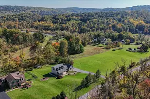 4015 Country Side Ln, Lower Saucon Township, PA 18055 - Photo 2