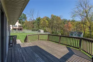 4015 Country Side Ln, Lower Saucon Township, PA 18055 - Photo 36