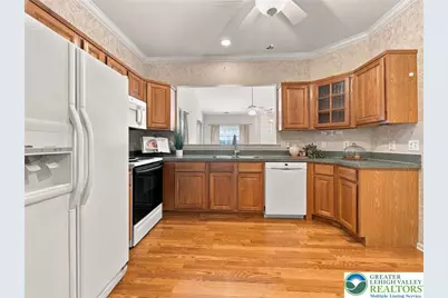 4851 Derby Lane, Lower Macungie Township, PA 18062 - Photo 10