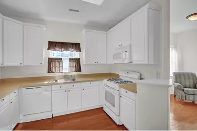 125 Village Drive, Blandon, PA 19510 - Photo 4