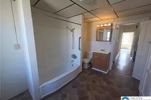 917 N 5th St, Allentown City, PA 18102 - Photo 10
