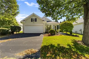 2060 Alexander Dr, Lower Macungie Township, PA 18062 - Photo 4