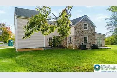 3266 Hecktown Road, Bethlehem Township, PA 18020 - Photo 6