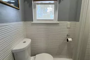 608 N 12th St, Allentown City, PA 18102 - Photo 6