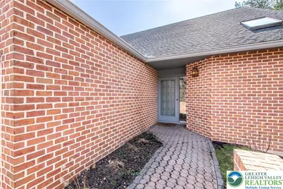 5721 Crawford Drive, Hanover Twp, PA 18017 - Photo 4