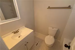 1619 Shenandoah Ct, South Whitehall Township, PA 18104 - Photo 16