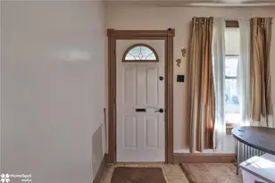 551 Hillside Ave, Bethlehem City, PA 18015 - Photo 2