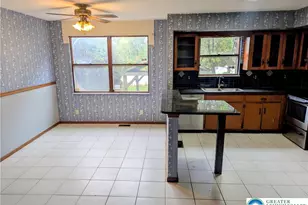 1833 Latta St, South Whitehall Township, PA 18104 - Photo 8