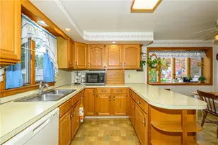 607 Howertown Rd, Catasauqua Boro, PA 18032 - Photo 4