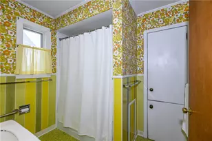 607 Howertown Rd, Catasauqua Boro, PA 18032 - Photo 20