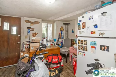 310 E Snyder Avenue, Lansford, PA 18232 - Photo 4