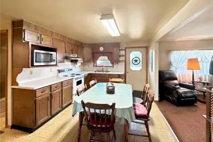 722 5th St, Catasauqua Boro, PA 18032 - Photo 4