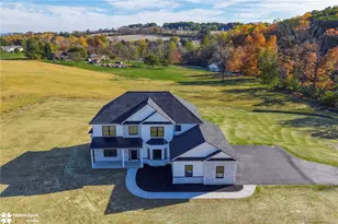 2805 Whitetail Deer Dr, Moore Township, PA 18014 - Photo 1