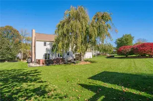 2370 Pewter Dr, Lower Macungie Township, PA 18062 - Photo 36