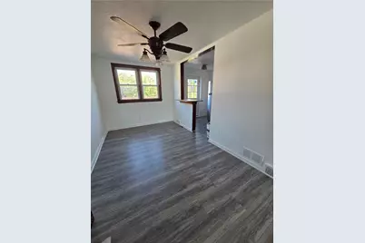2133 S Lumber Street, Allentown City, PA 18103 - Photo 16