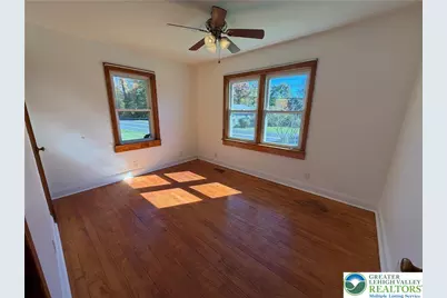 4434 W Mountain View, Lehigh Township, PA 18088 - Photo 14