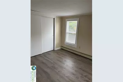 139 N Whitfield Street #2nd Floor, Nazareth Boro, PA 18064 - Photo 4