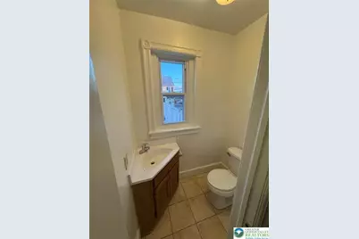 915 W Washington Street, Allentown City, PA 18102 - Photo 8