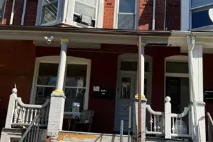 35 N 13th St, Allentown City, PA 18102 - Photo 2