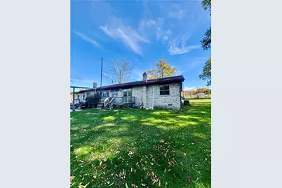 338 S Lehigh Avenue, Wind Gap, PA 18091 - Photo 2