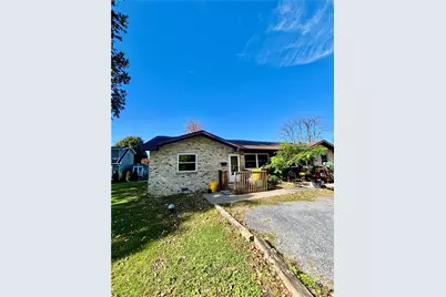 338 S Lehigh Avenue, Wind Gap, PA 18091 - Photo 1