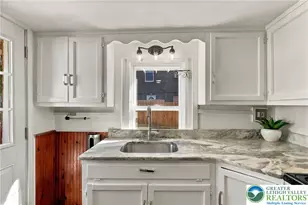 1005 Front St, North Catasauqua Bor, PA 18032 - Photo 14