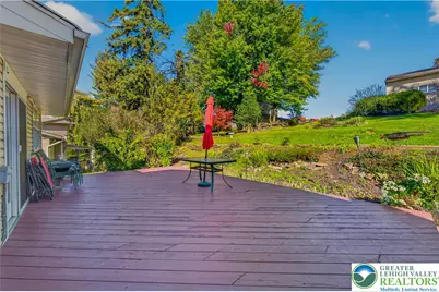 525 Saint John Street, Catasauqua Boro, PA 18032 - Photo 54
