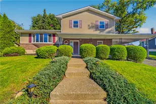 525 St John St, Catasauqua Boro, PA 18032 - Photo 2