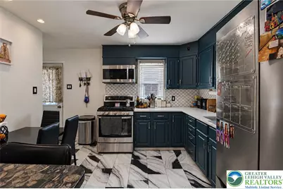 4225 6th Avenue, Muhlenberg Township, PA 19560 - Photo 6