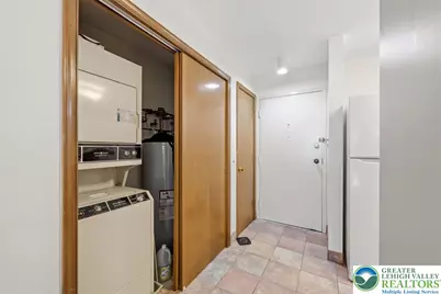 130 Foxfire Drive #301, Mount Pocono, PA 18344 - Photo 6