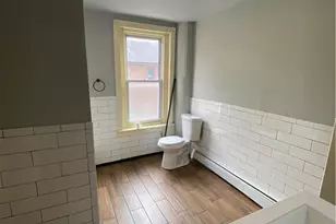 948 W Maple St, Allentown City, PA 18102 - Photo 8