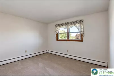 425 W Vine Street, Fleetwood, PA 19522 - Photo 16