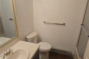 897 Cold Spring Rd, Allentown City, PA 18103 - Photo 14