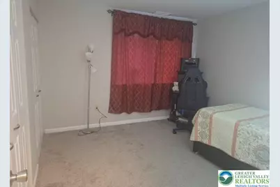 1547 Creekside Road, Whitehall Township, PA 18052 - Photo 22