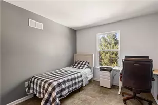 5507 Stonecroft Ln, Lower Macungie Township, PA 18106 - Photo 34