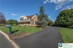 1889 Victor Rd, Lower Saucon Township, PA 18055 - Photo 4