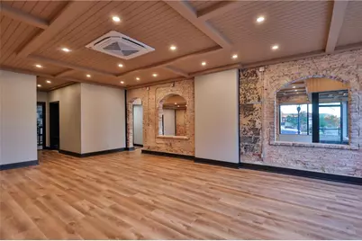 2 E Broad, Bethlehem, PA 18018 - Photo 8