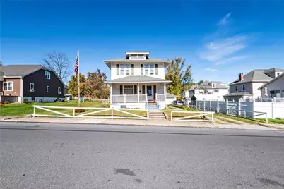 951 Upper Pennsylvania Avenue, Bangor, PA 18013 - Photo 2