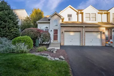 207 Ridings Circle #207, Macungie Boro, PA 18062 - Photo 2