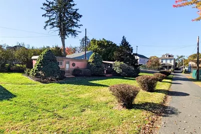 602 S 24th Street #A, Wilson, PA 18042 - Photo 16