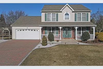 375 Ramblewood Drive, Forks, PA 18040 - Photo 1