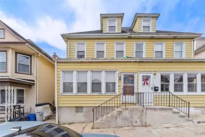 117 S 15th Street, Wilson Boro, PA 18042 - Photo 1