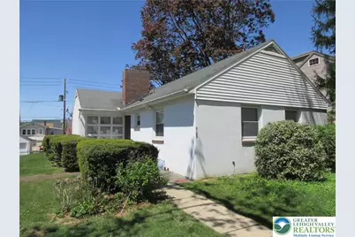 1423 Maple Street, Bethlehem City, PA 18018 - Photo 1