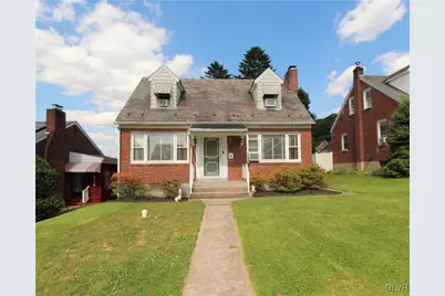 711 S Hoffert Street, Fountain Hill Boro, PA 18015 - Photo 1