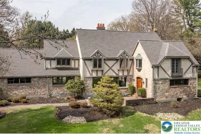 3580 North Drive, Bethlehem City, PA 18015 - Photo 1