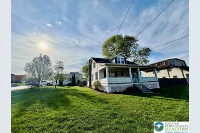 809 S Broadway, Wind Gap Borough, PA 18091 - Photo 1