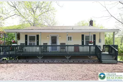 2325 N Delaware Drive, Forks Twp, PA 18040 - Photo 1