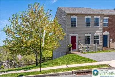 102 Walnut Street, Freemansburg, PA 18017 - Photo 1